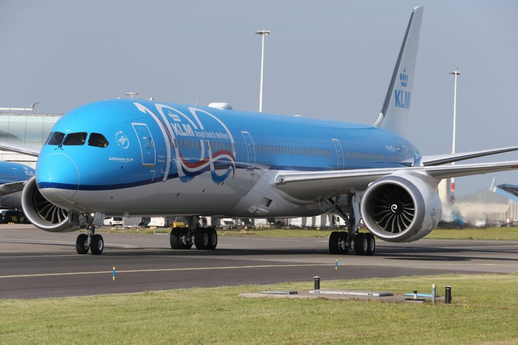 KLM’s Boeing 787-10 Dreamliner