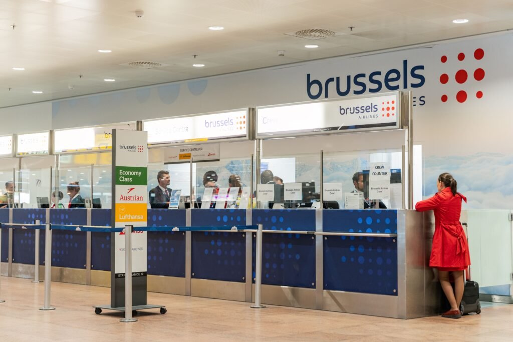Brussels Airlines - Check-in & boarding 