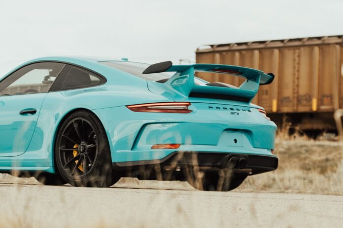 8-fache Meilen bei Porsche Experience / Bild: Eric Saunders - Unsplash