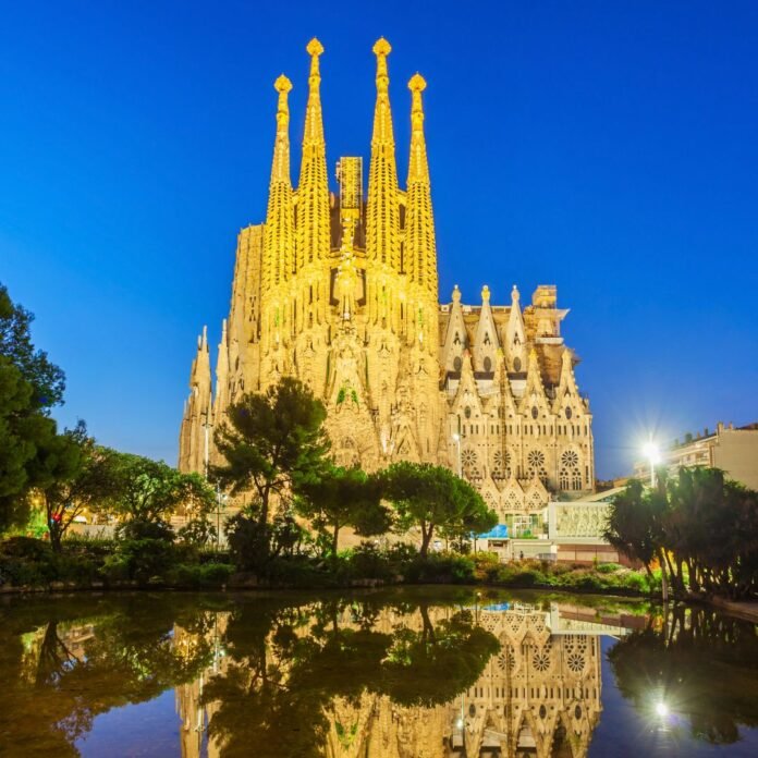 Die Regierung von Barcelona hat angekündigt, dass die Vermietung von Apartments an Touristen bis 2028 verboten wird.