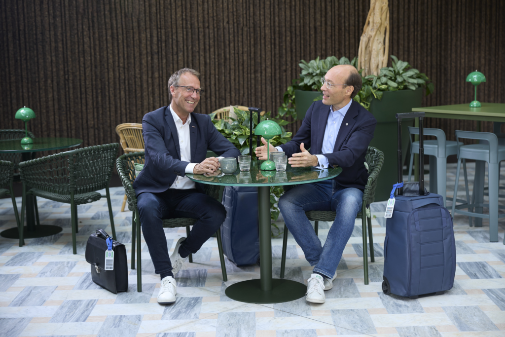 Jens Mathiesen, CEO von Scandic: „Die Partnerschaft mit SAS bietet Mehrwert.“ Anko van der Werff, CEO von SAS: „Wir freuen uns über die Zusammenarbeit. Bildquelle: Scandic Hotels Group 