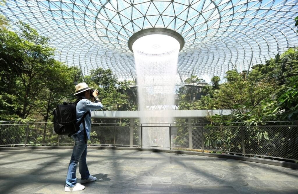 Deutsche Touristen können bei der Ausreise aus Singapur das biometrische System nutzen, wenn die „SG Arrival Card“ rechtzeitig eingereicht wurde.